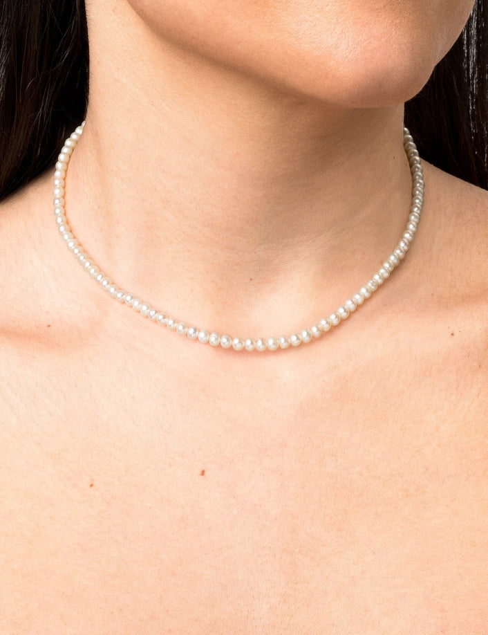 Classic Pearl Necklace